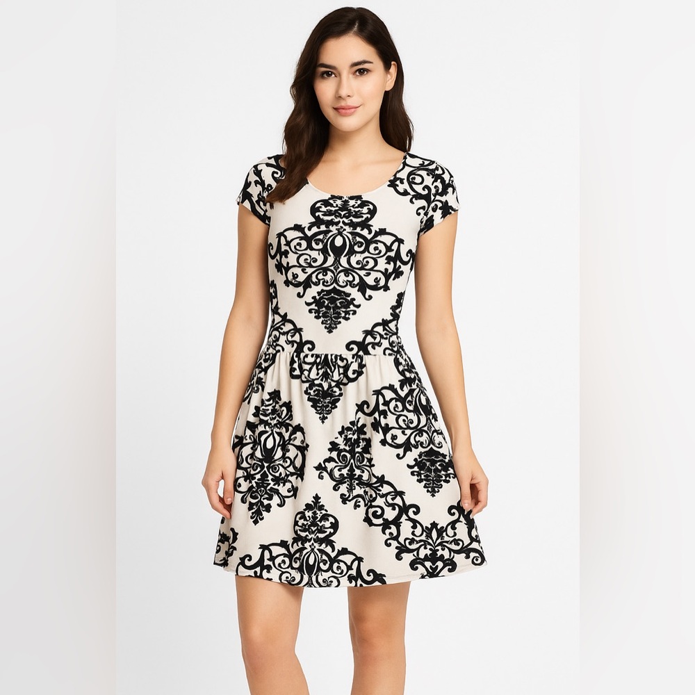 B. Darlin Black & White Baroque Print Fit & Flare Dress Size 13/14